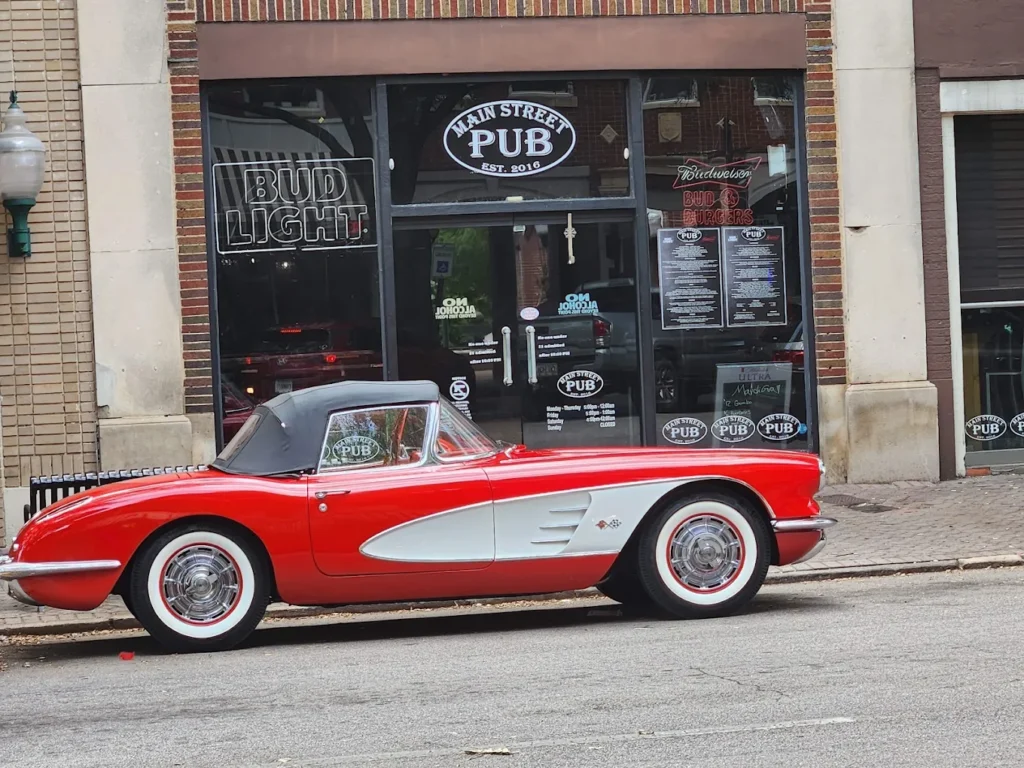 Main St Pub